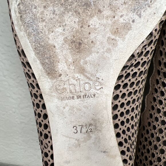 CHLOE Perforated Leather Lauren Scalloped Ballet Flats 37.5 US 7 Nude Beige - Picture 9 of 9